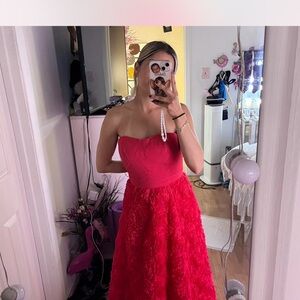 Elegant Strapless Red Dress